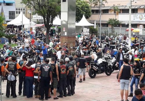 ENCONTRO MOTOCICLISTAS TIMÓTEO 1