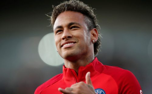 Soccer Football - Ligue 1 - Guingamp vs Paris St Germain - Guingamp, France - August 13, 2017   Paris Saint-Germain’s Neymar warms up before the match   REUTERS/Benoit Tessier